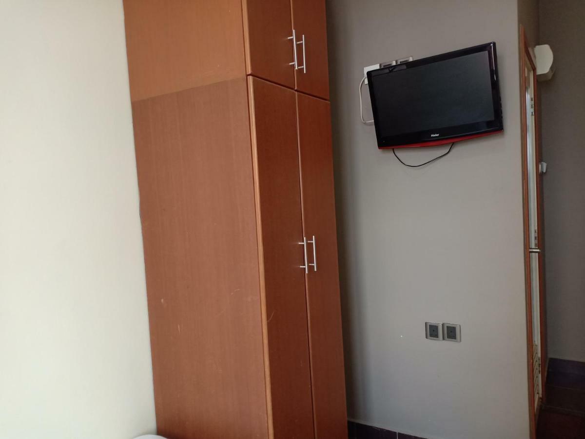 Tc Inn Business Hotel @ Seri Kembangan Exterior foto